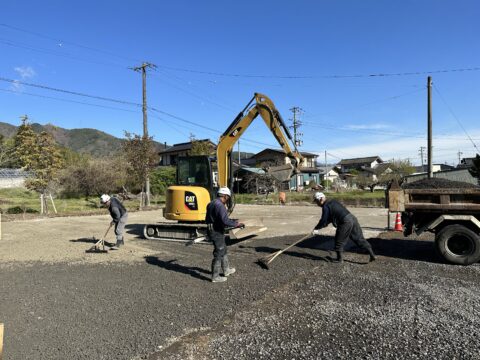 アスファルト工事（不陸整正）