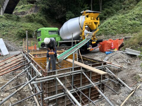 風穴の里受水槽基礎工事②