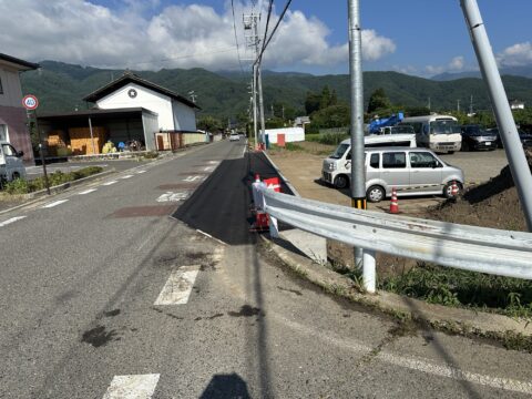 道路路肩擁壁工事